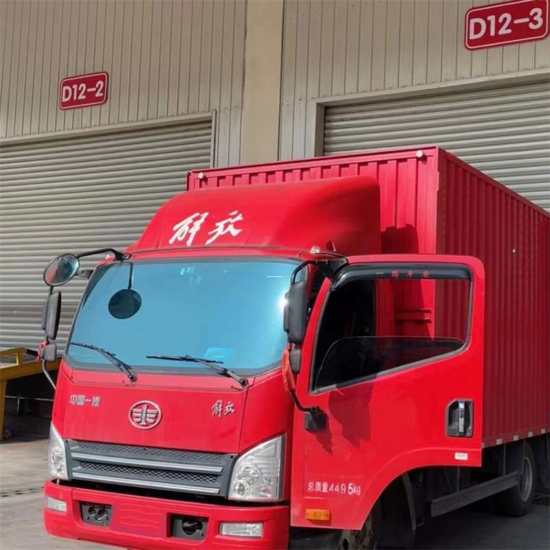 安国市阿拉尔市物流专线：大件快运与进仓出口的高效之旅
